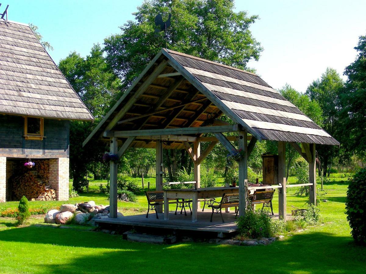 Villa Griki Kalniski Exterior foto